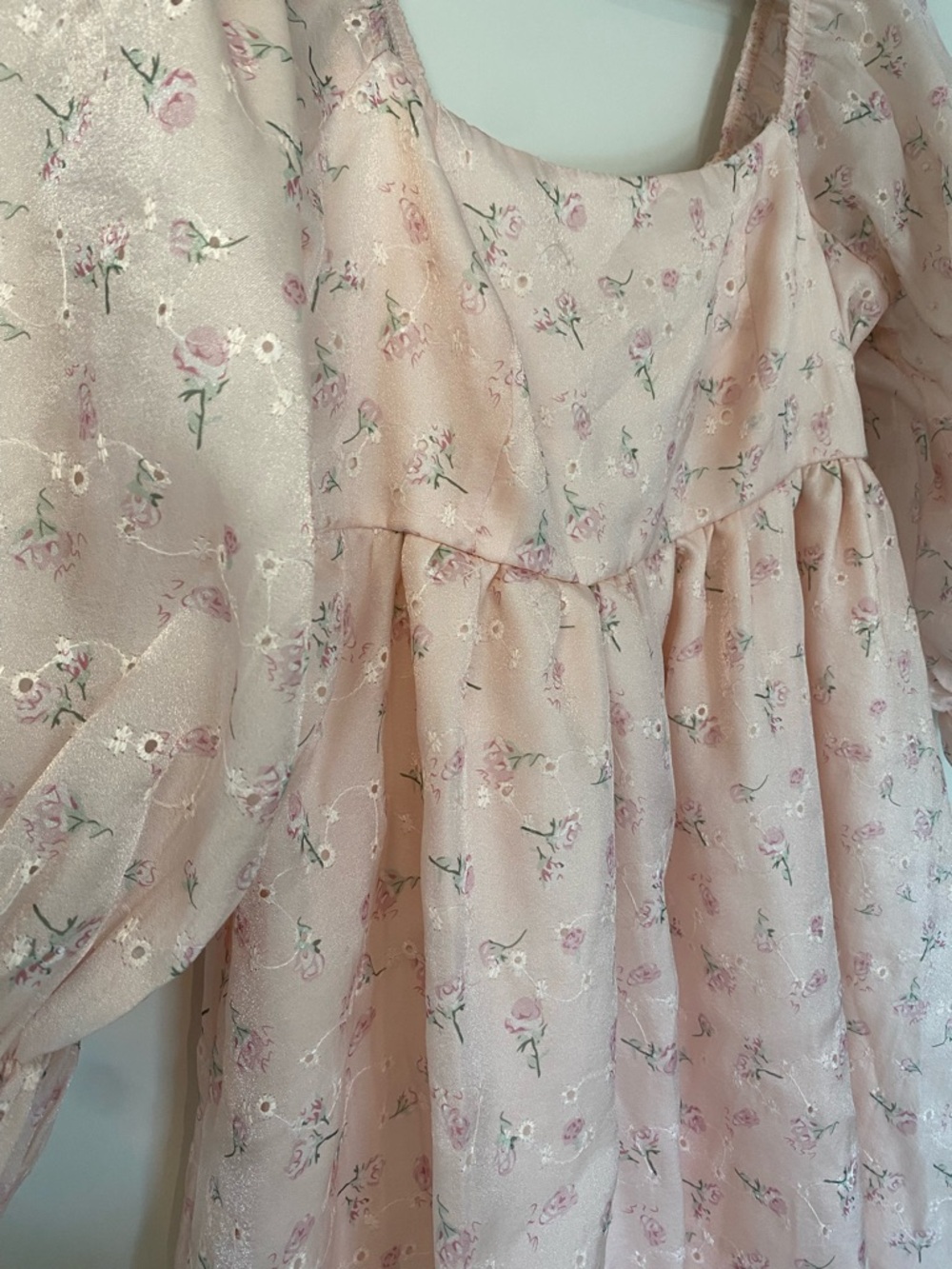 Baby Pink Floral Puff-Sleeve Babydoll Dress - Picture 3 of 8